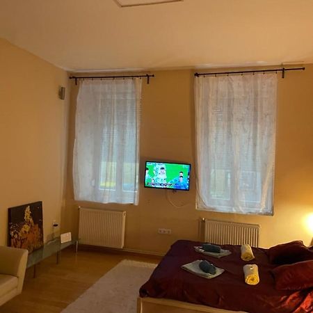 Апартаменты Budapest Clark Apartman ** Экстерьер фото