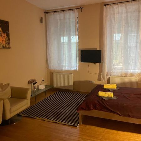Апартаменты Budapest Clark Apartman ** Экстерьер фото