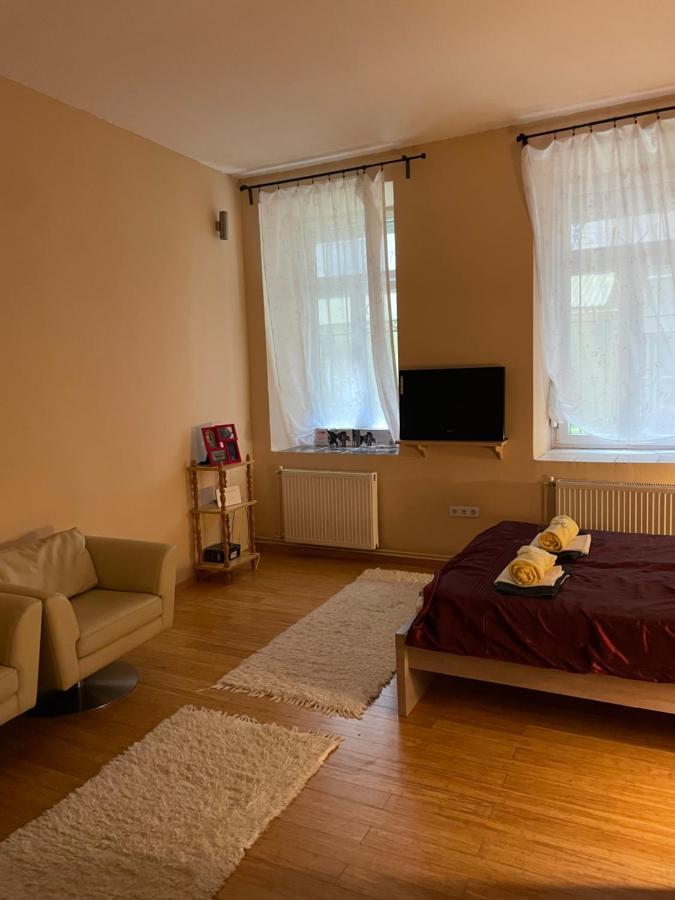 Апартаменты Budapest Clark Apartman ** Экстерьер фото