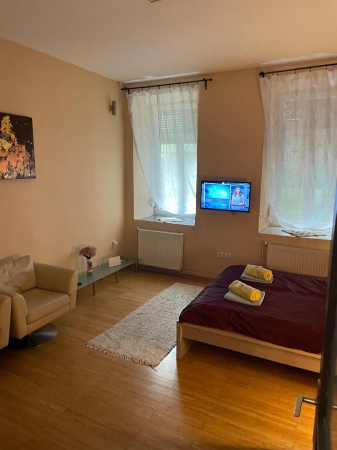 Апартаменты Budapest Clark Apartman ** Экстерьер фото