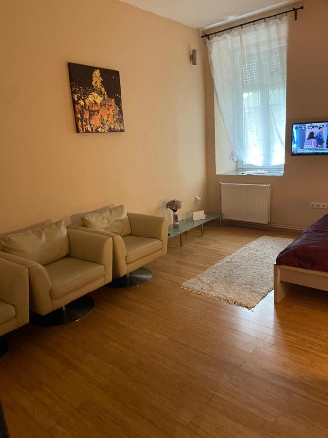Апартаменты Budapest Clark Apartman ** Экстерьер фото